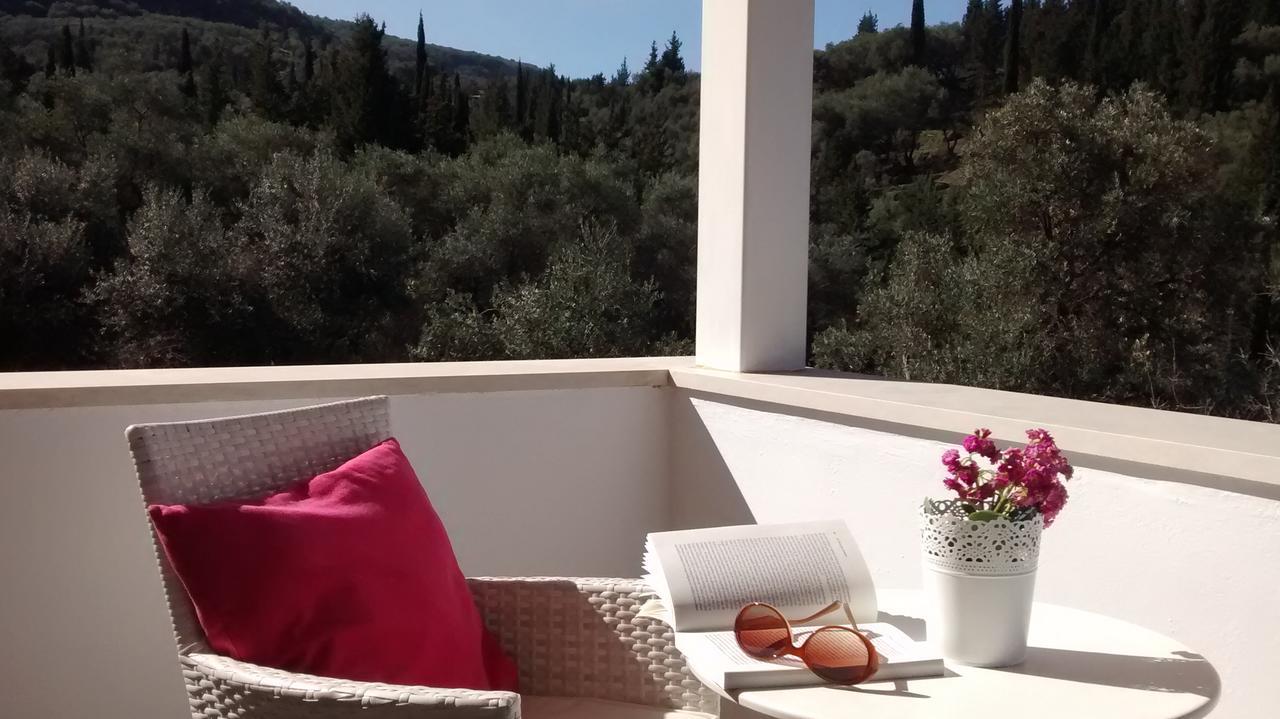 Fedrita Acharavi (Corfu)