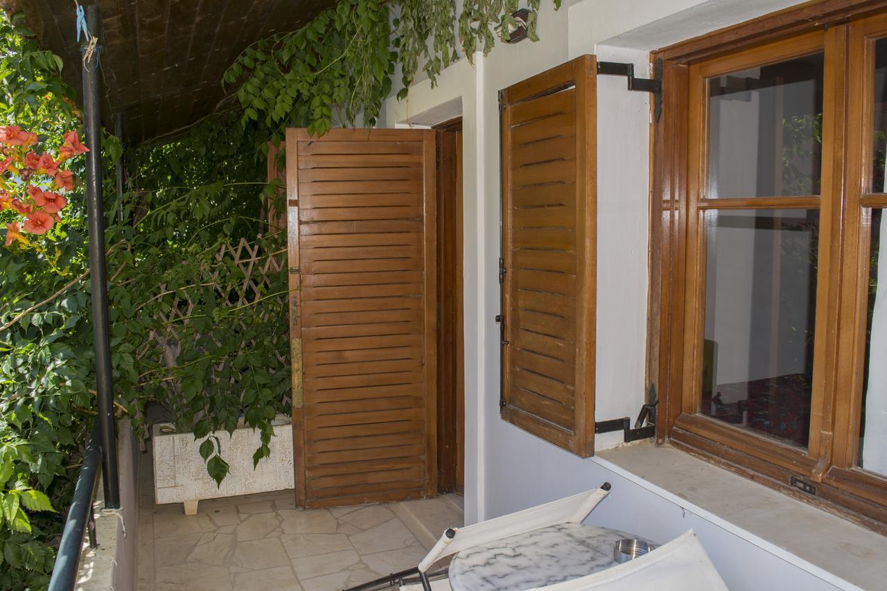 Aparthotel Staggia Sami (Kefalonia)