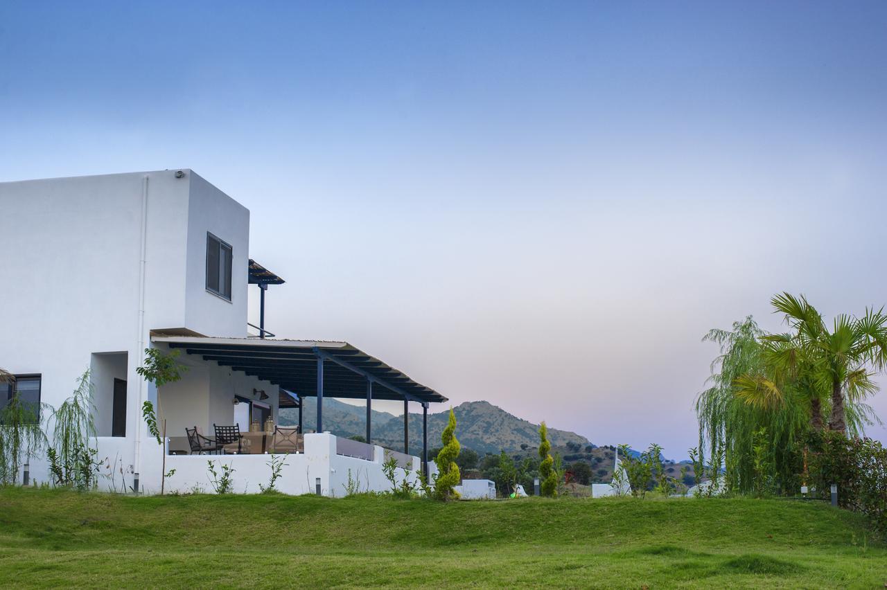 Samothraki Boutique Makrilies