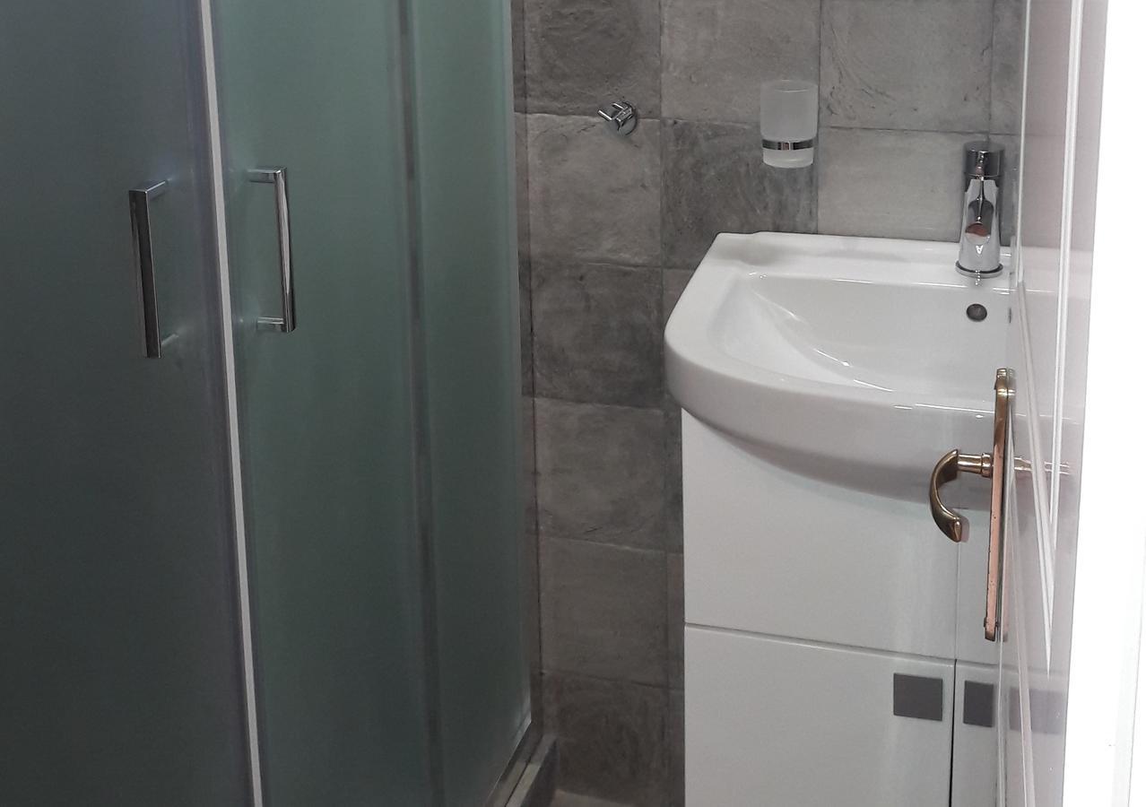 Romanza Apartment *