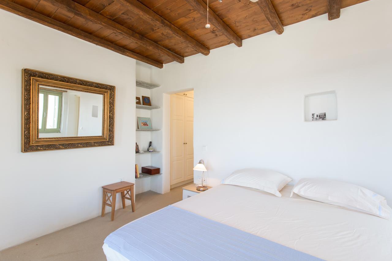 George Stone Holiday home Ramos