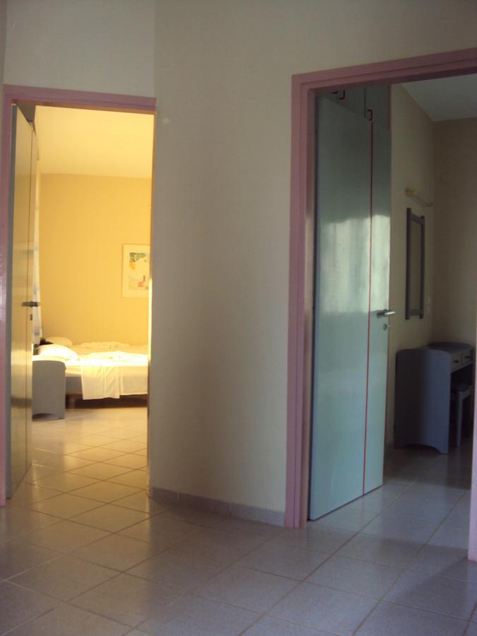 Nicolas Aparthotel 3*