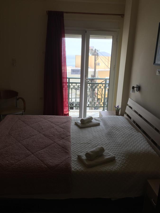 Guest house Platanos