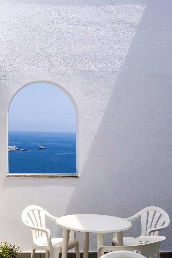 Lemonis Studios * Skopelos Town