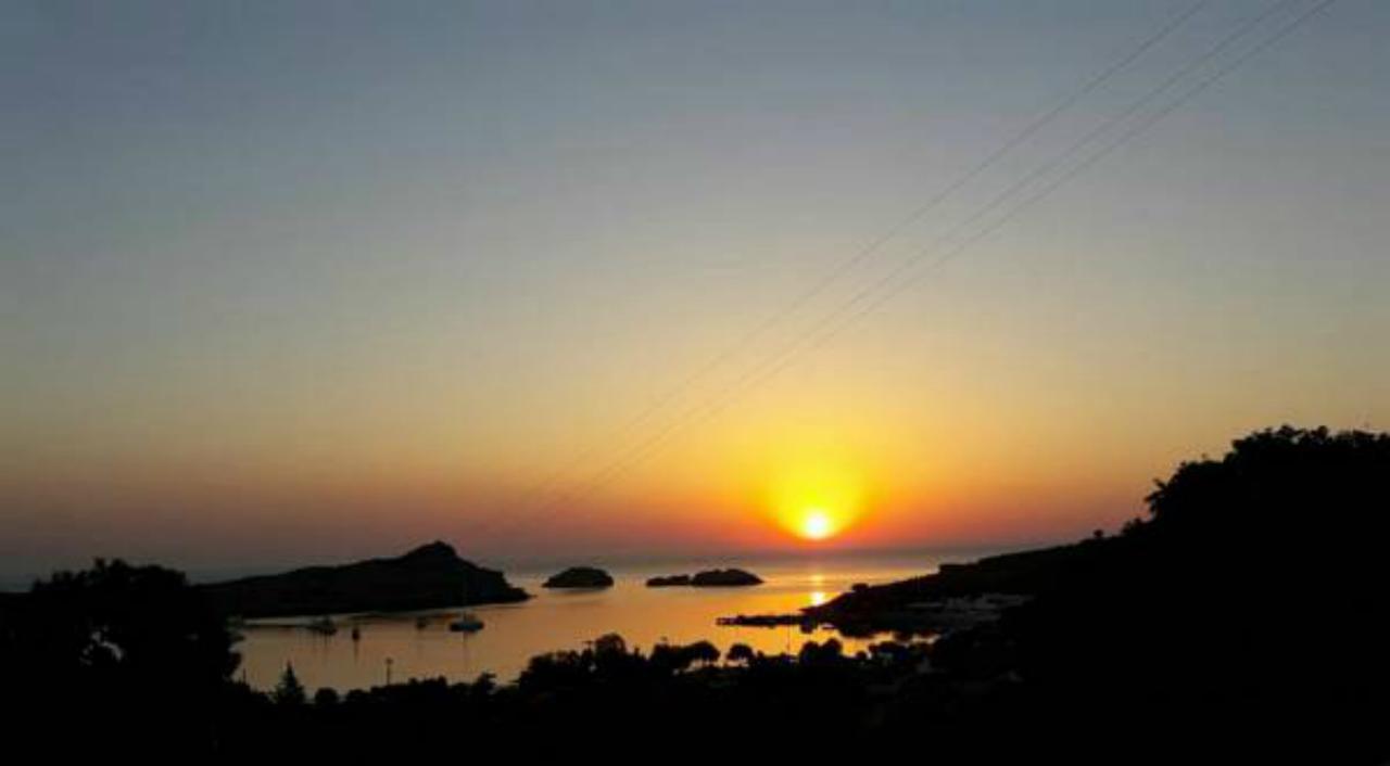 Aphrodite White Studios * Lindos (Rhodes)