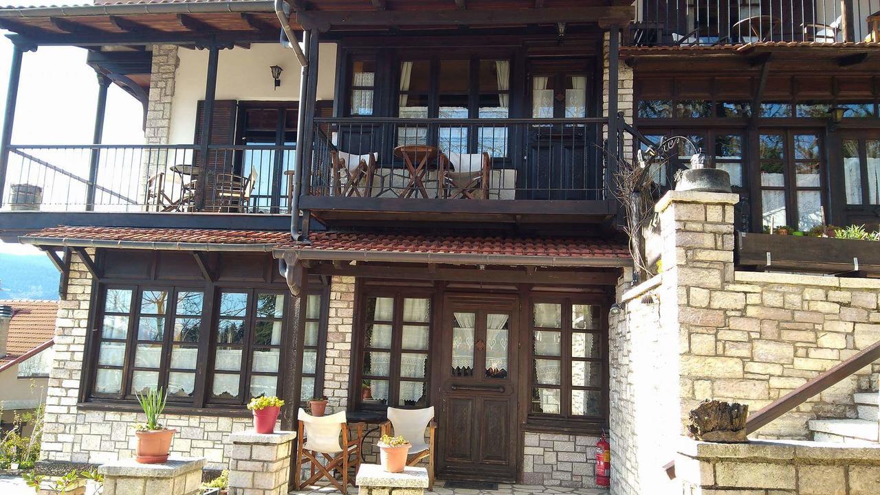 Xenonas Brizi Guest house