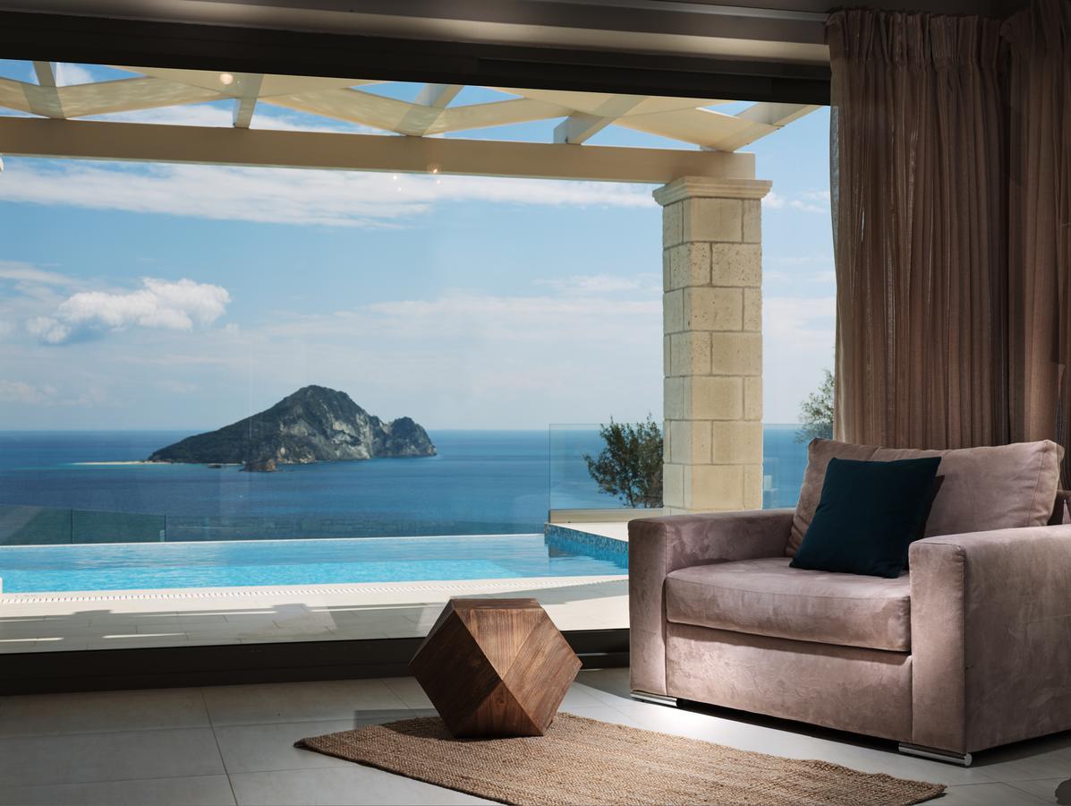 Avra Luxury &