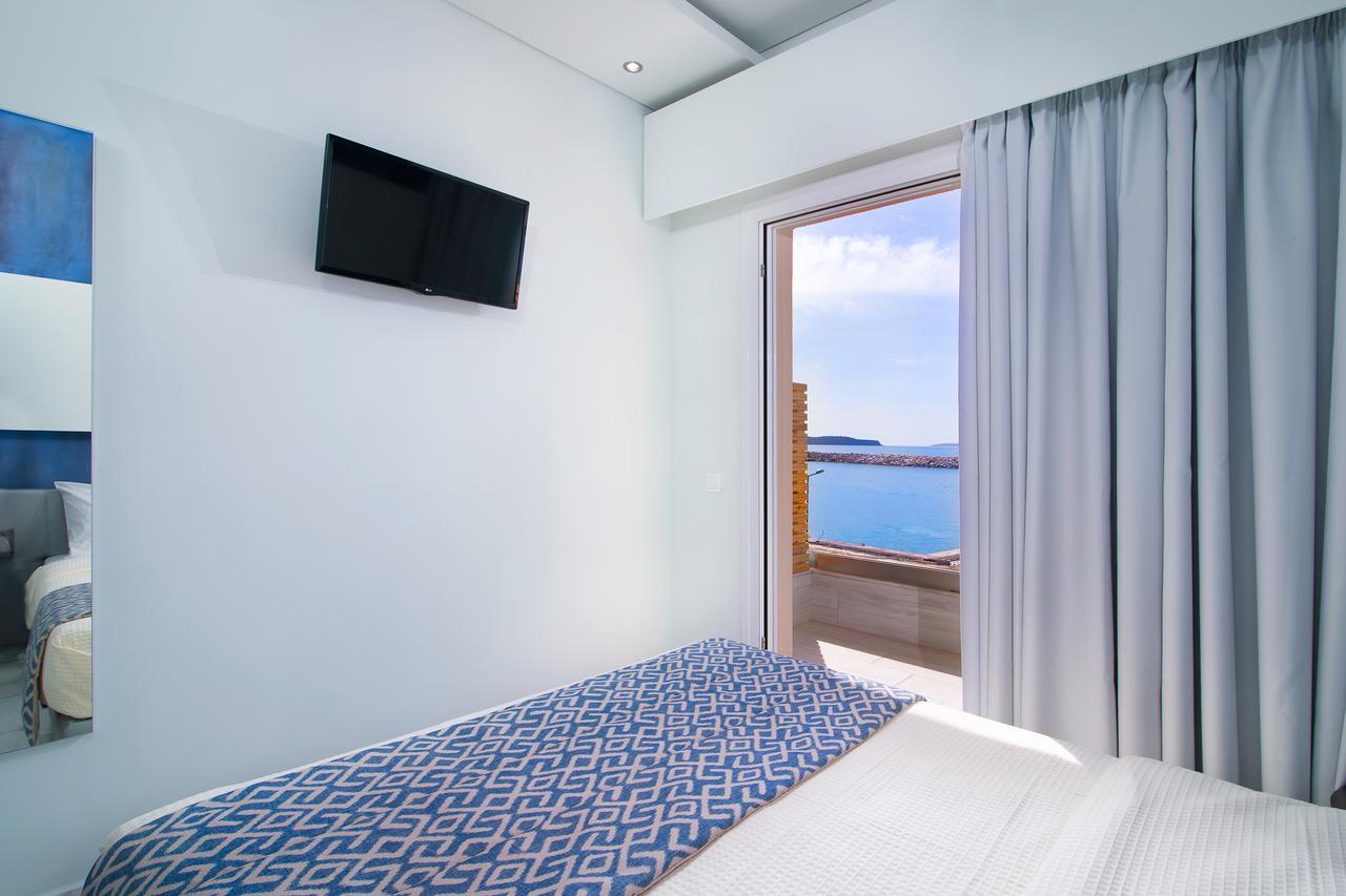 Molos Hotel