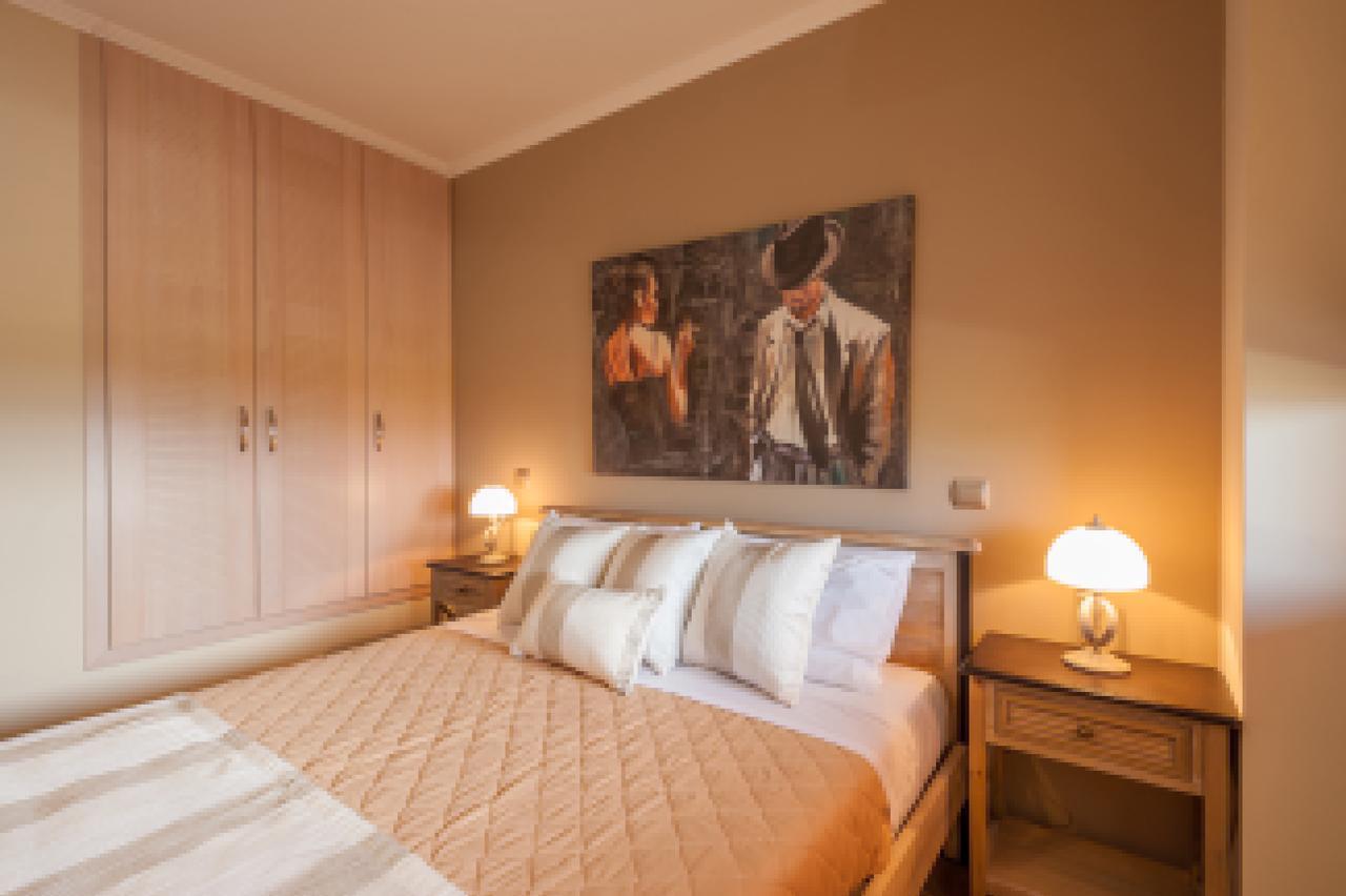 Evgatis Luxury Apts Villa Thanos