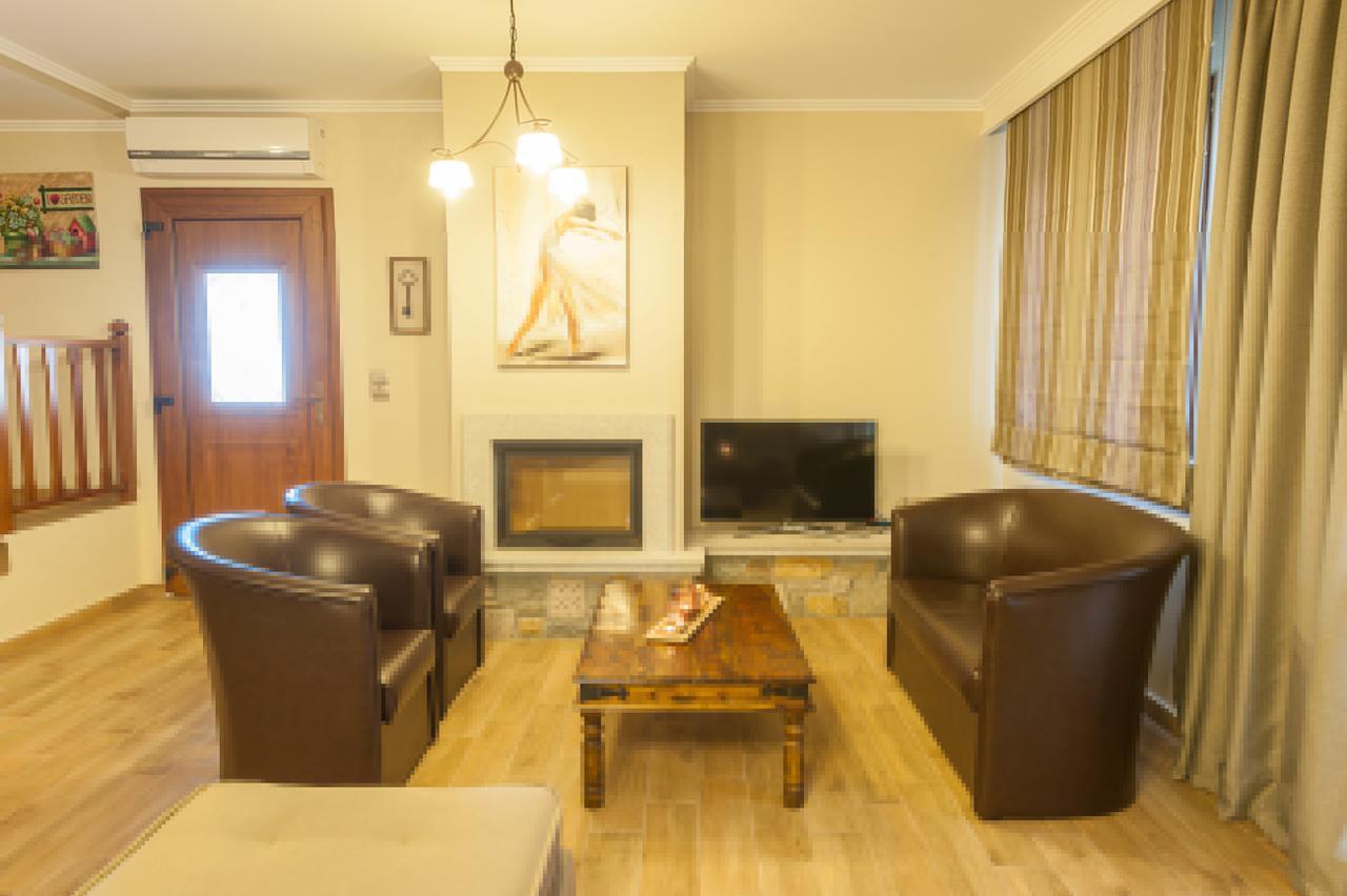Evgatis Luxury Apts Villa
