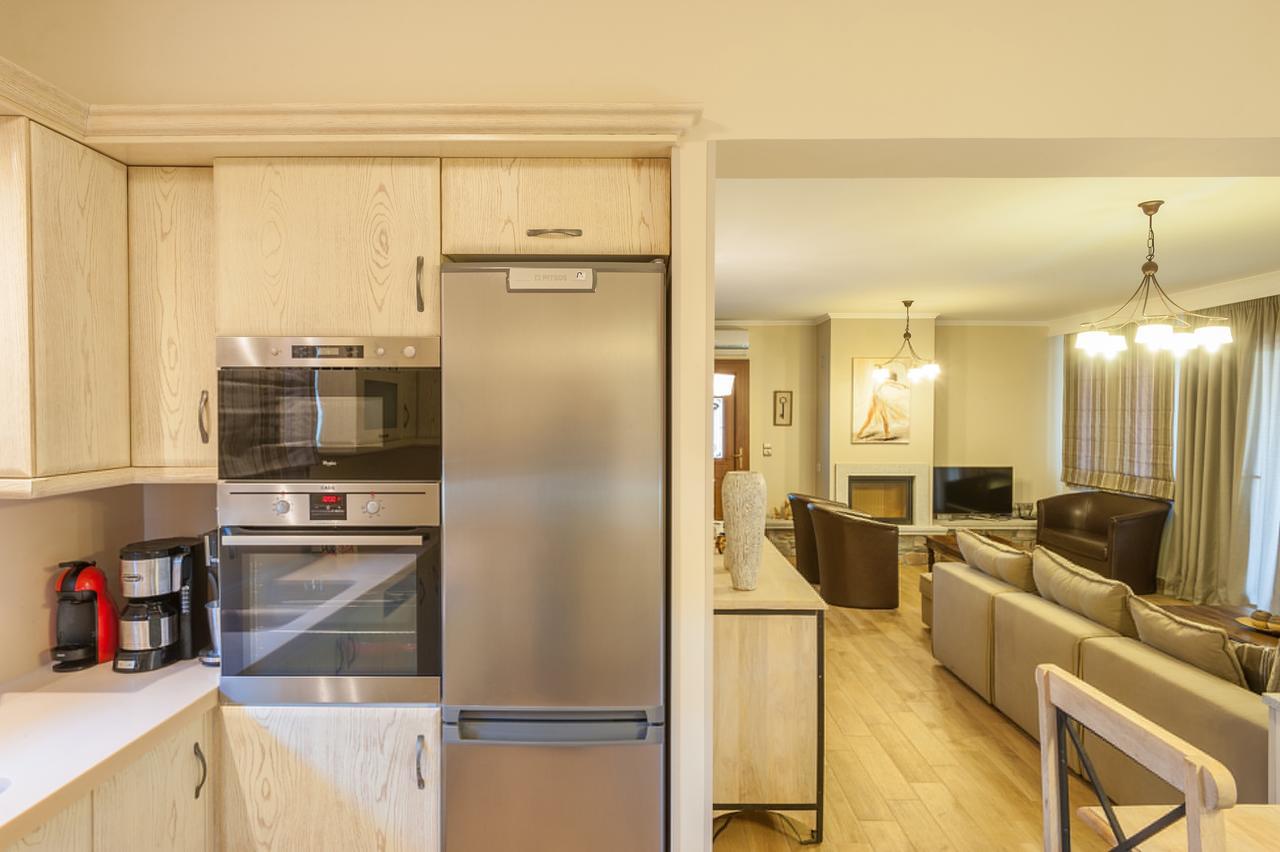 Evgatis Luxury Apts *