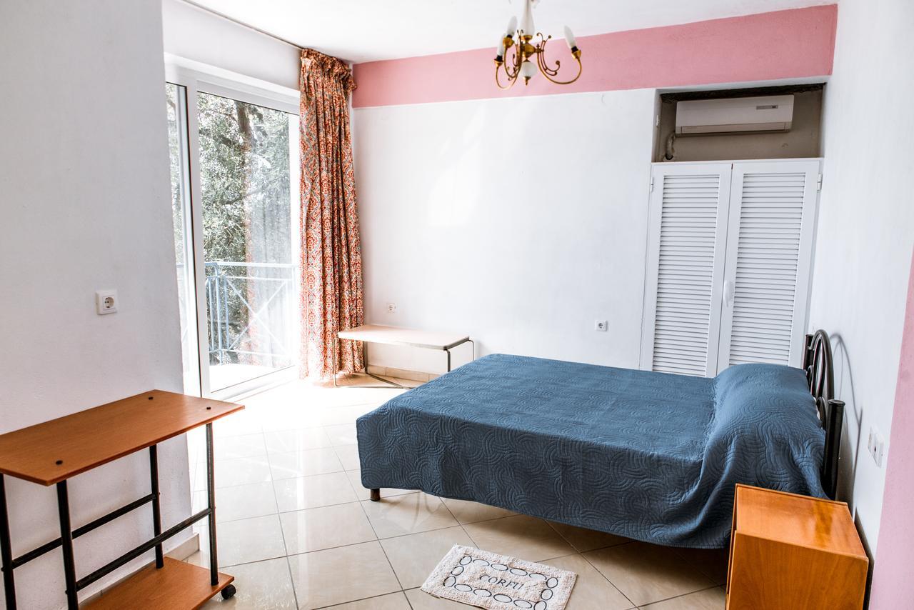 Madalenas Bed & Breakfast *