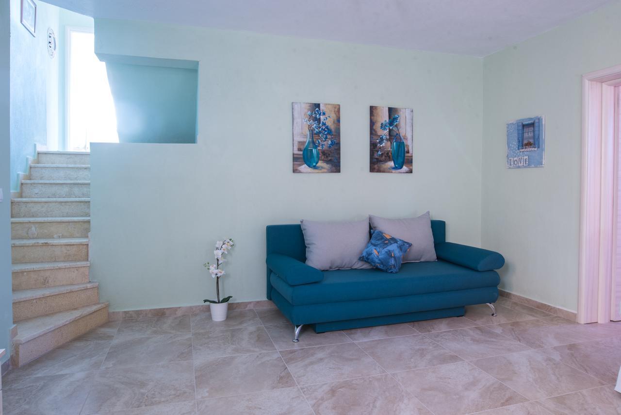 Villa Bouganvillia - Agios Pool