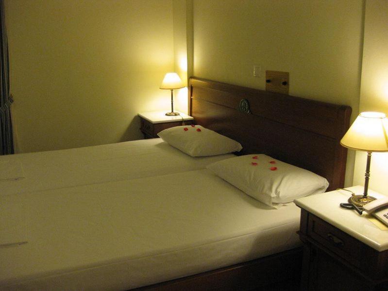 Hotel Florena Episkopos