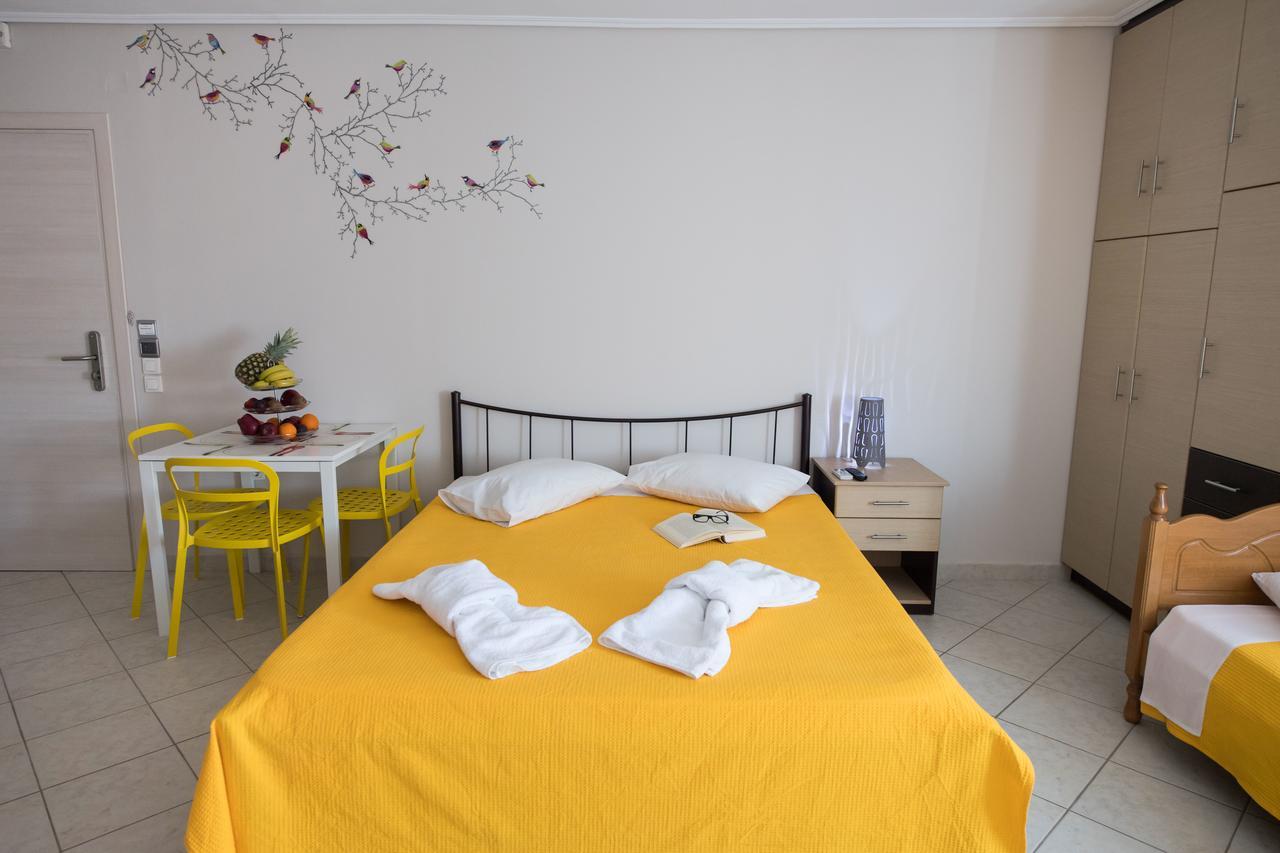Alexandros Apartment