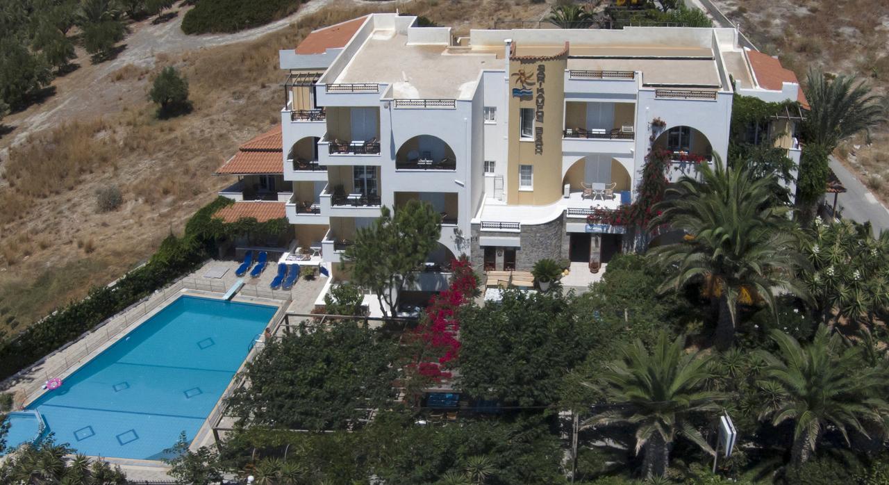 Aparthotel Sarikampos