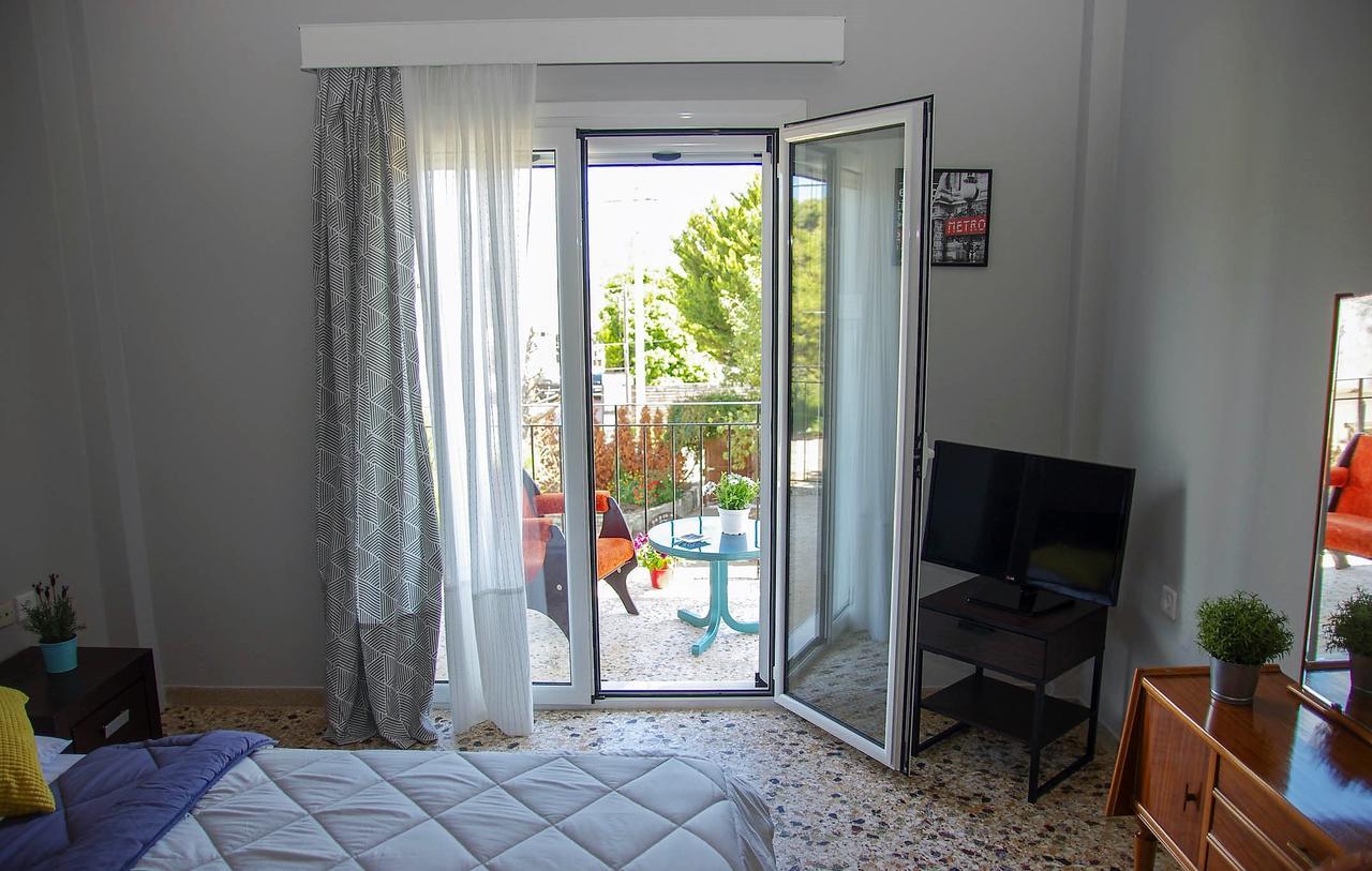 Apartment Pelagic Complex Near The Sea.