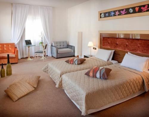 Hotel Dovitel