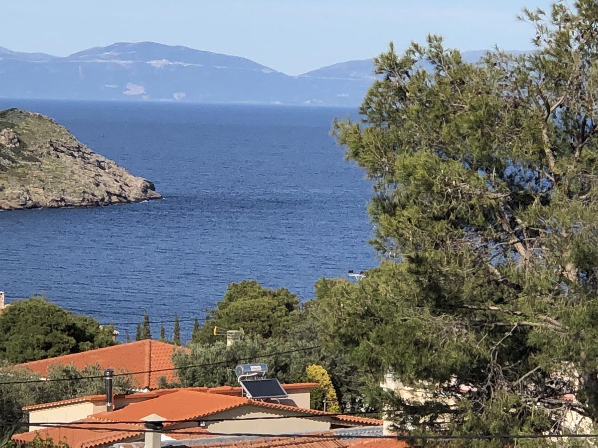 View By Akroploro Apartment