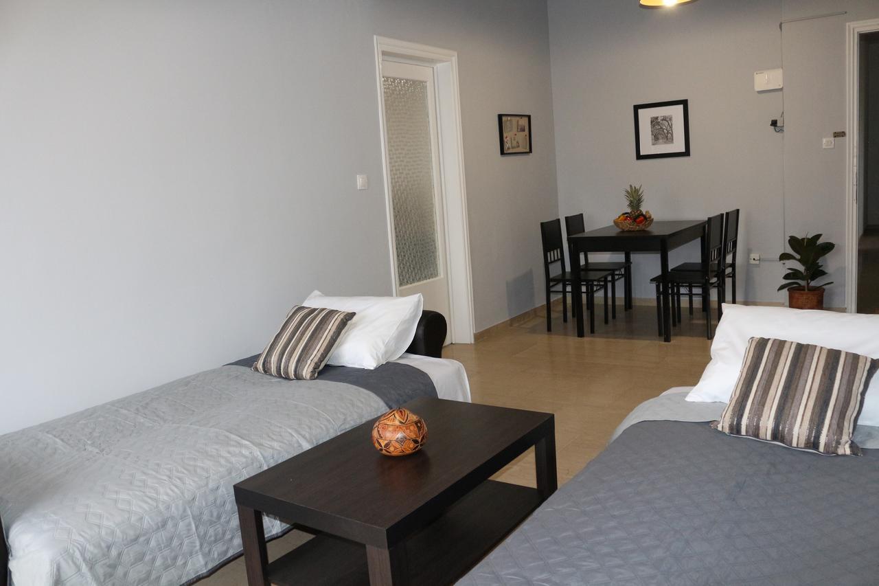 Apartment Sea Breeze Palaiontsiflikion