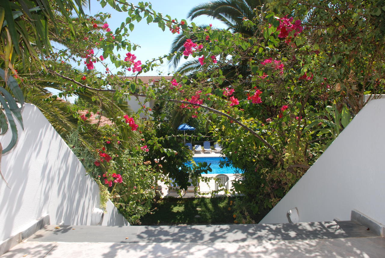 Aparthotel Anna *