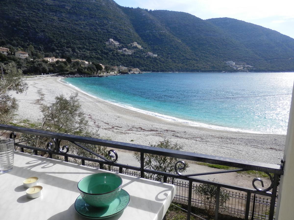 Sea Pebble Aparthotel Mikros Gialos
