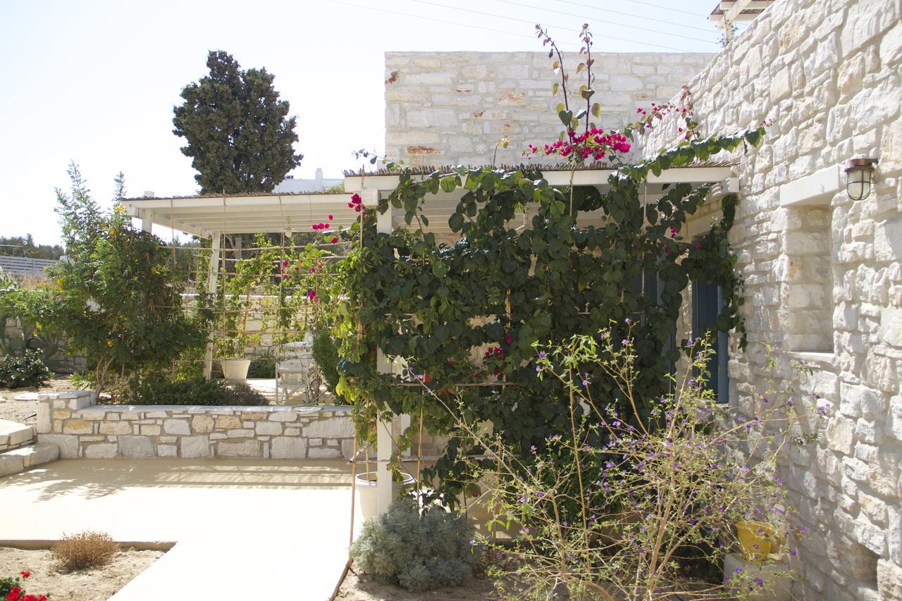 Nomads House Logaras