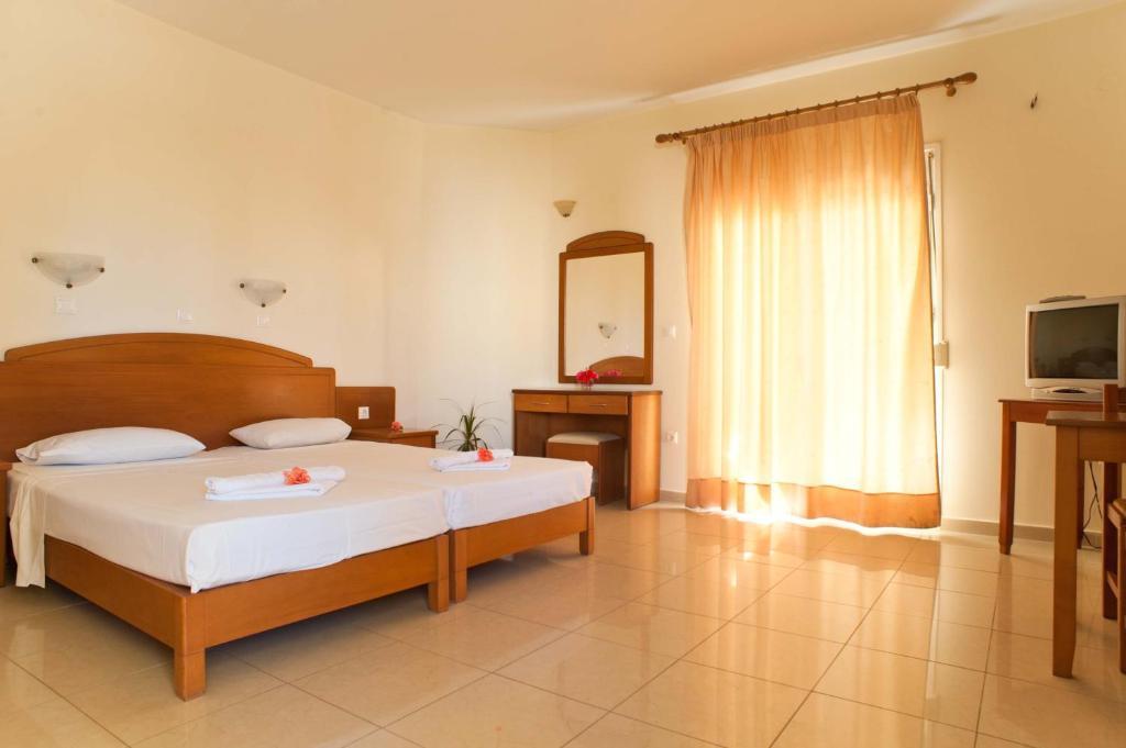 Semiramis Aparthotel