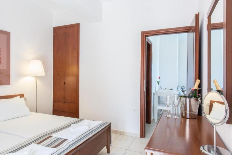 Apartment Lofos Village Agia Marina (Crete)