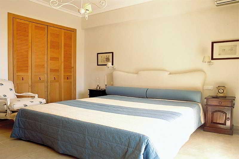 Pleiades Luxurious *