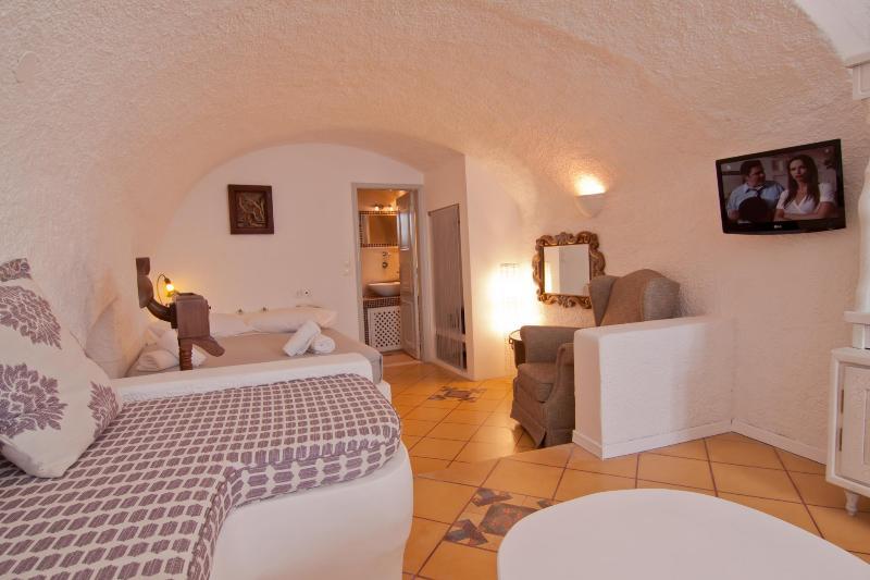 Hotel Sunny Imerovigli (Santorini)