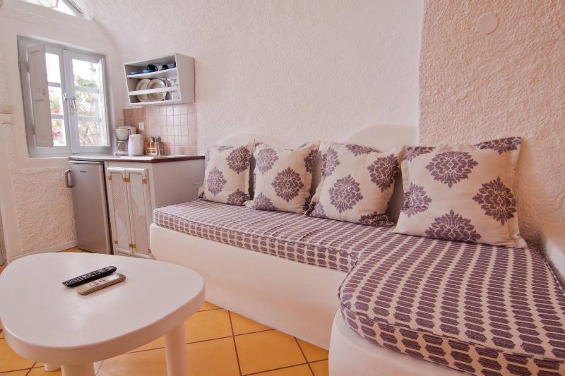 Sunny 4* Imerovigli (Santorini)