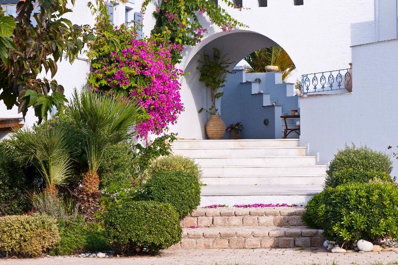 Ammos Naxos 3*