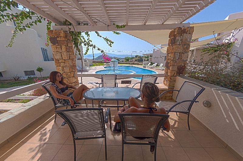 Iliada Villas 3*