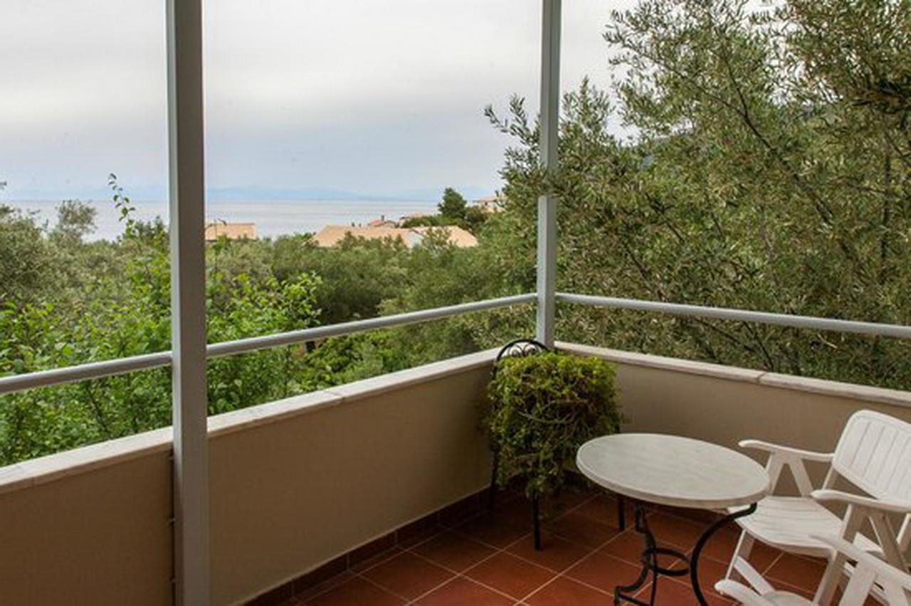 Hotel Averto