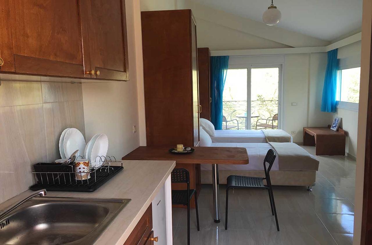 Ai Helis Aparthotel Svoronata