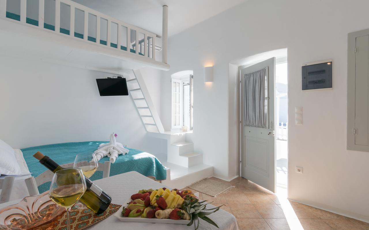 Holiday home Traditional House By The Sea Mandrakia