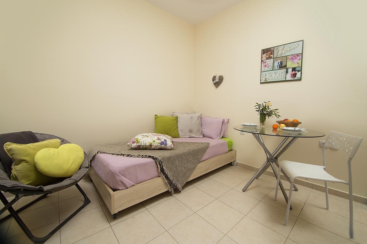 Home Suites Apartment