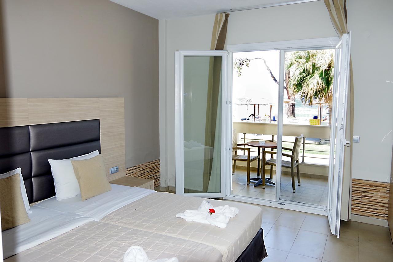 Rachoni Bay Hotel 3*