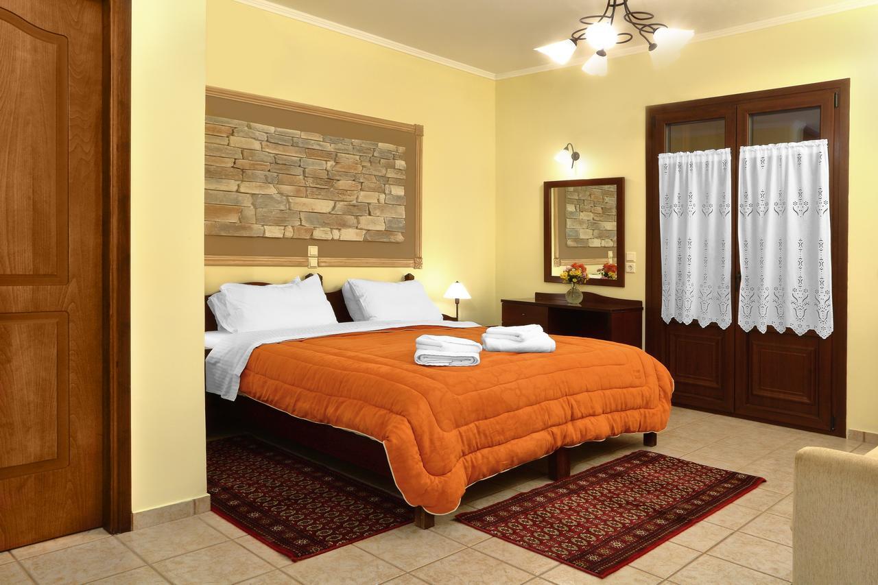 Hotel Artemis Traditional