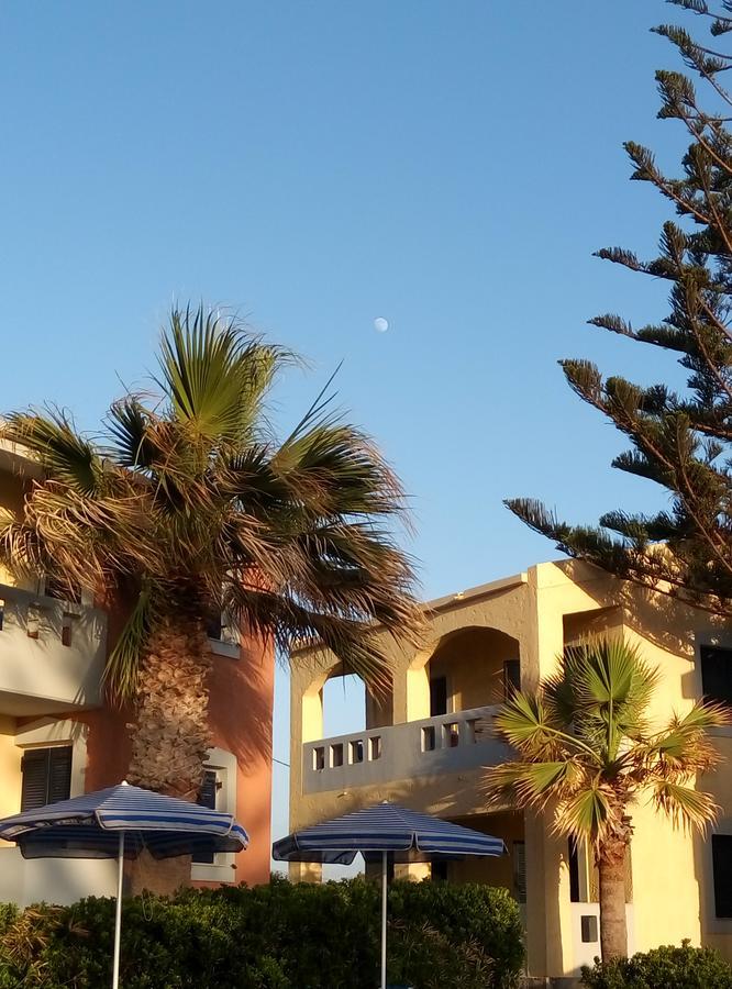 Niros Beach Aparthotel