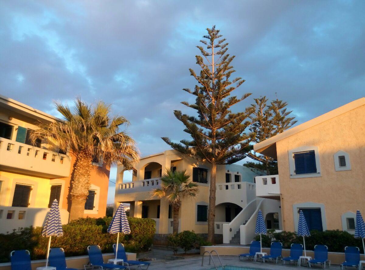 Niros Beach Aparthotel *