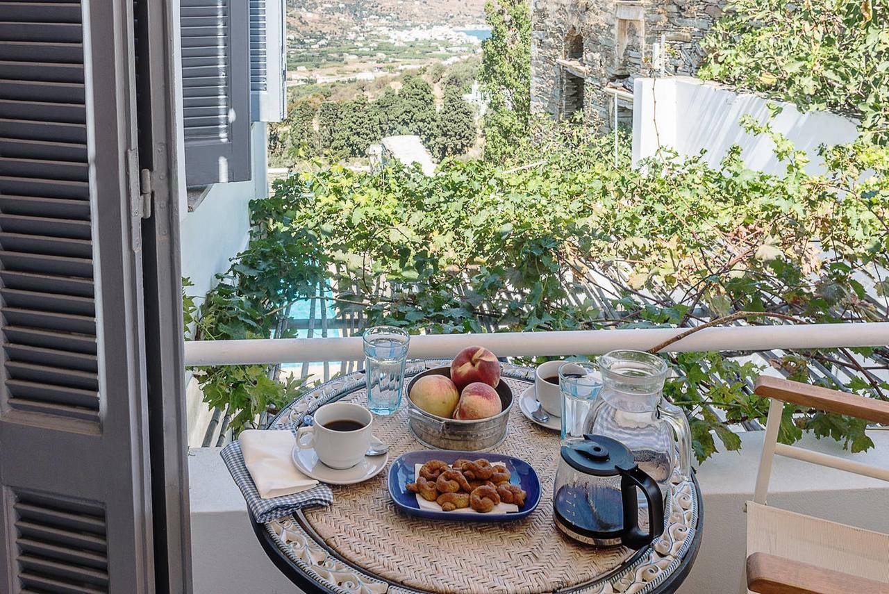 Apartment Blue Beside Stone Tower 1690 • Andros Aidonia (Andros)