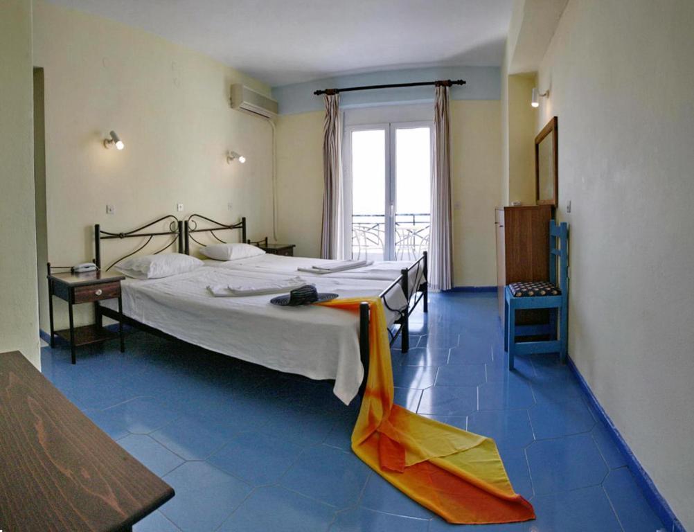 Aparthotel Pebble Plomari