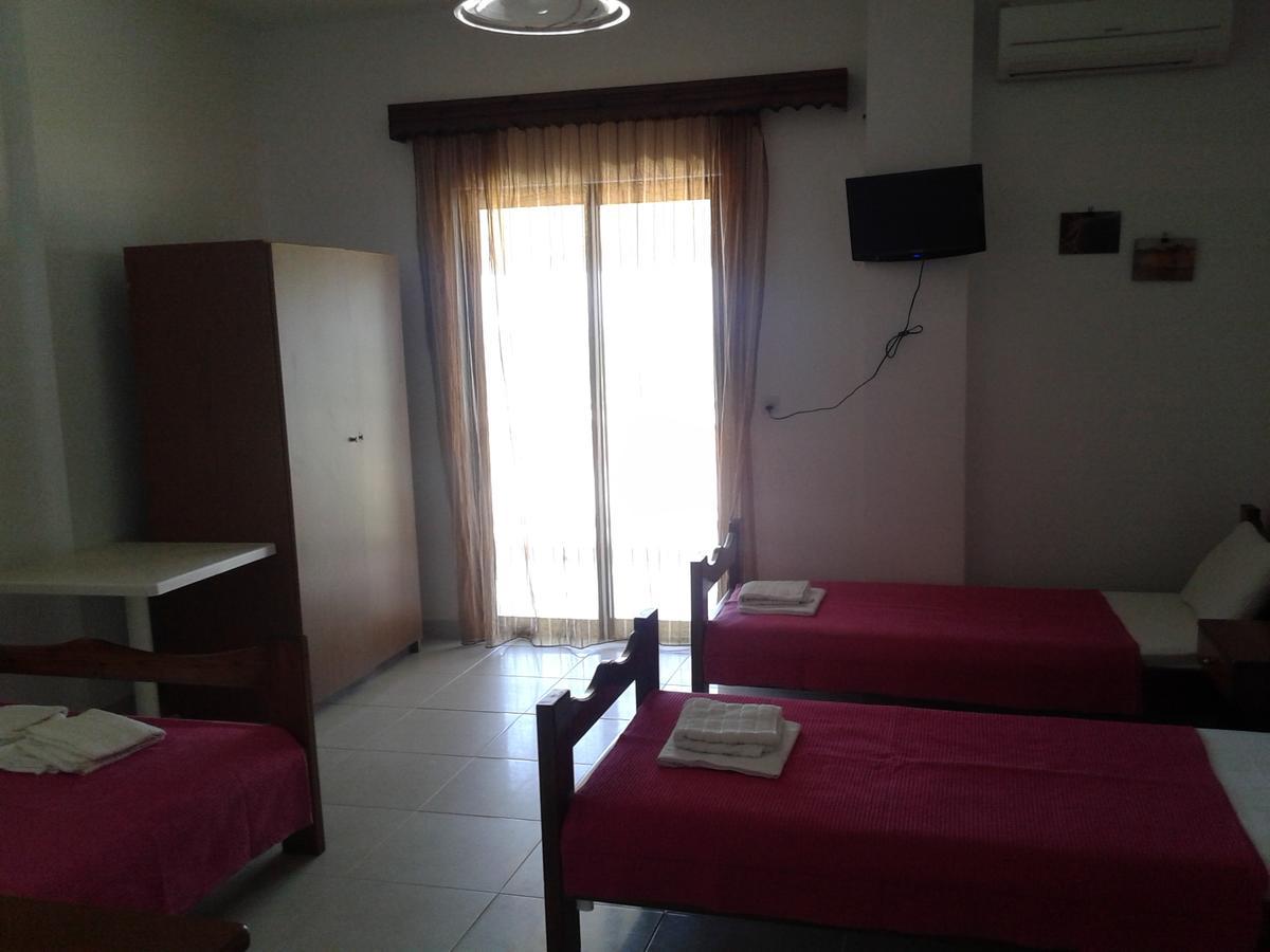 Vassilis Kalamaras Apartment *