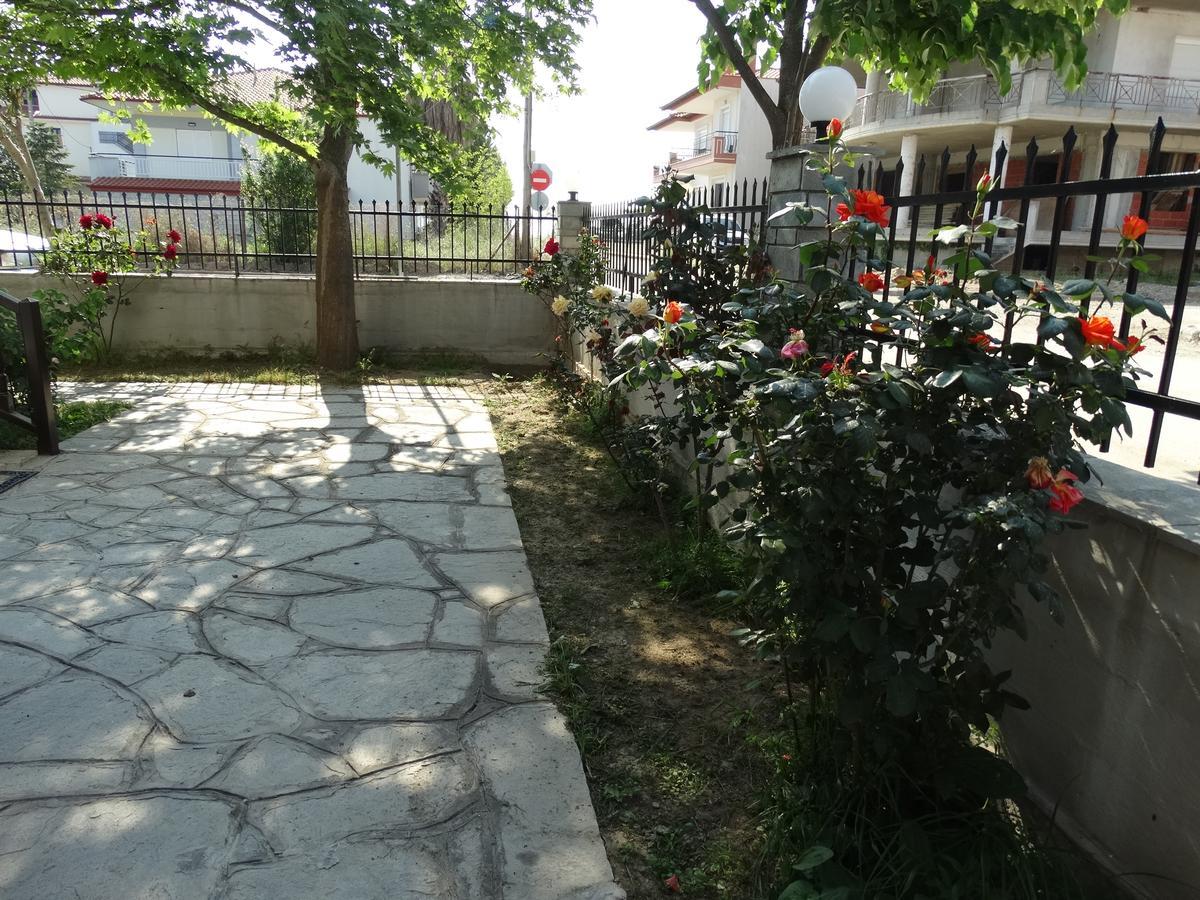 Christakos