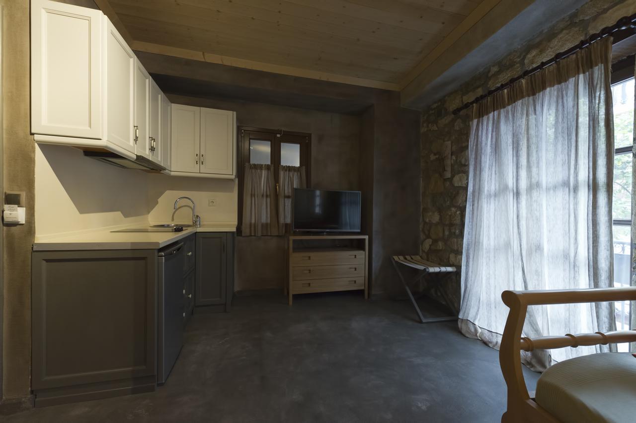 Small Luxury 1800 Aparthotel 2*