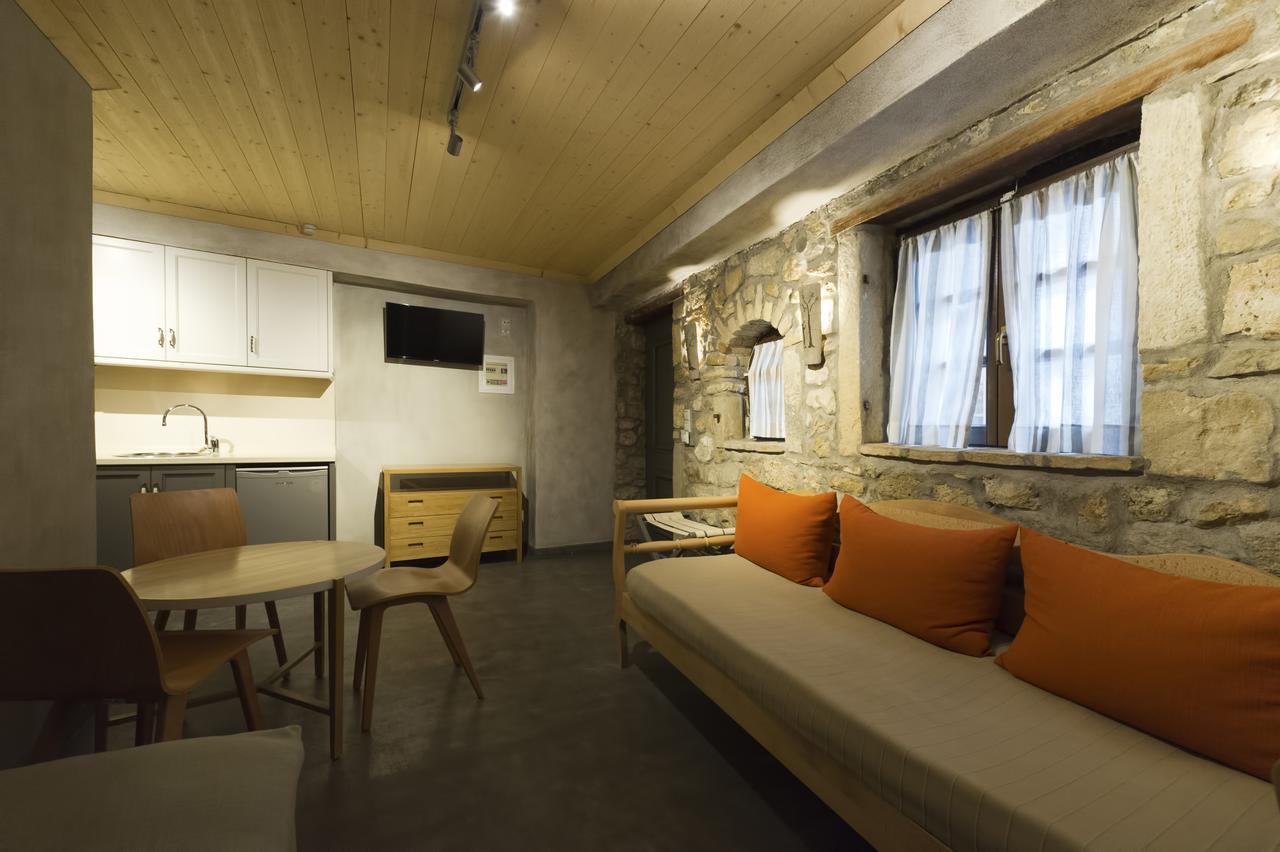 Small Luxury 1800 Aparthotel 2*