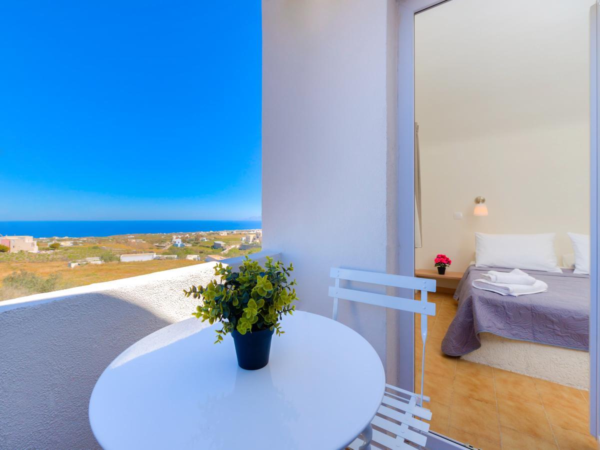 Aparthotel Alexander's Great View Fira (Santorini)