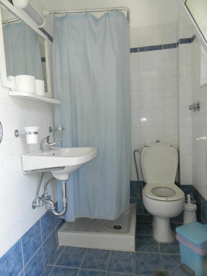 Aparthotel Logara's Agia Efimia